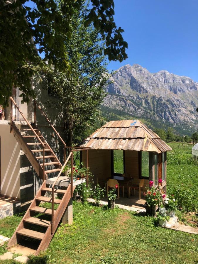 Guest House Ledio Валбона Экстерьер фото